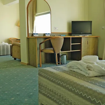 Altis & Hotel 5*