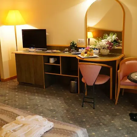 Hotel Altis & 5*